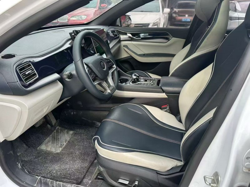 淄博23年比亚迪秦4