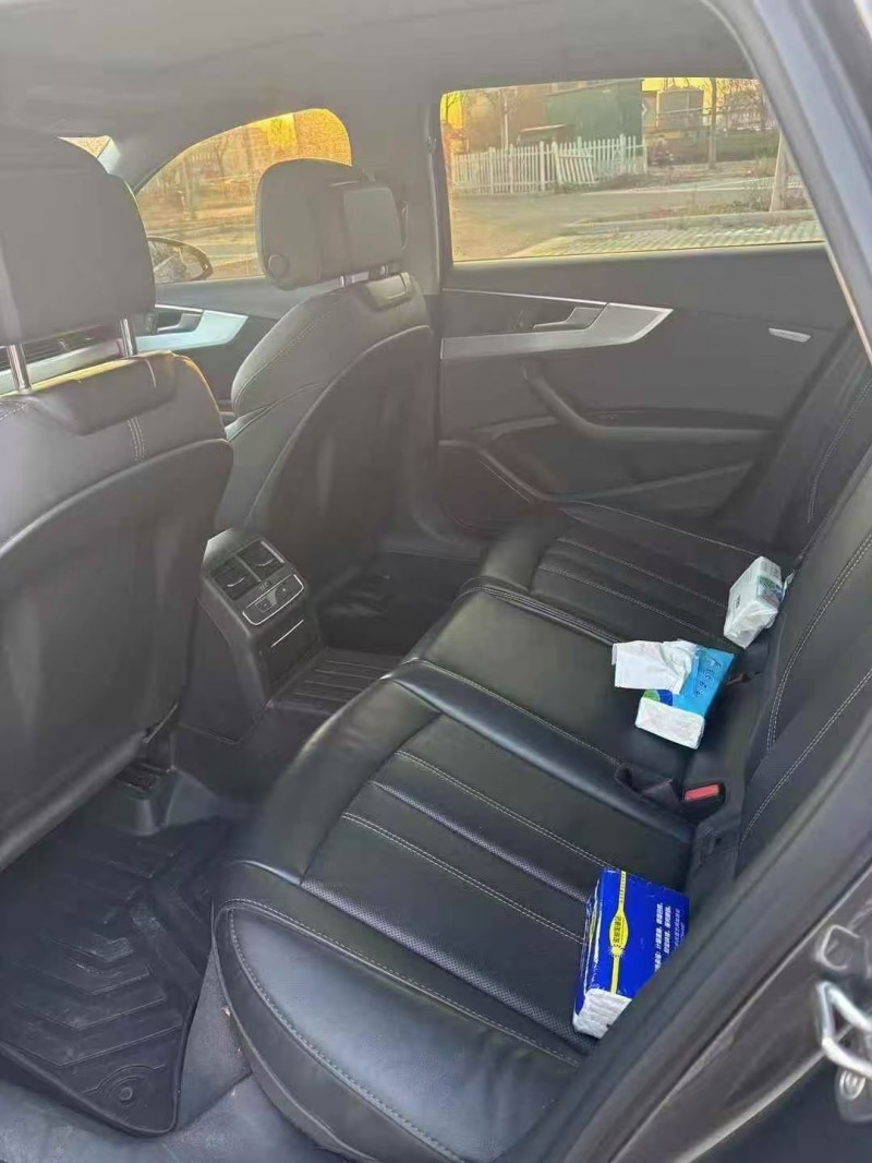 德州23年奥迪A4L6