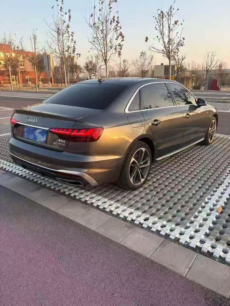德州23年奥迪A4L7