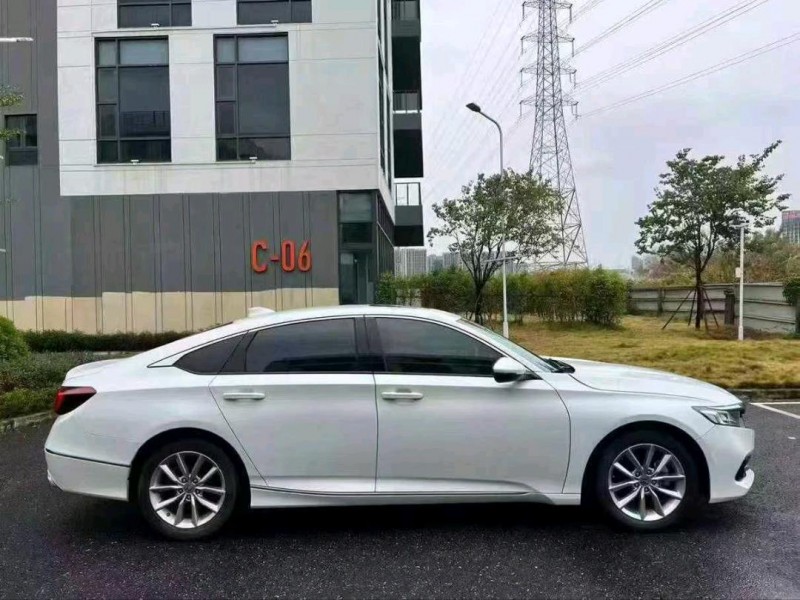 广州21年本田雅阁4