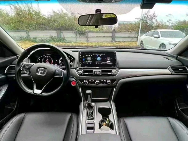 广州21年本田雅阁7