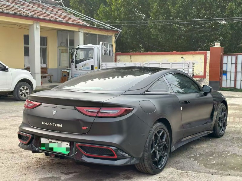 淄博23年哪吒GT8