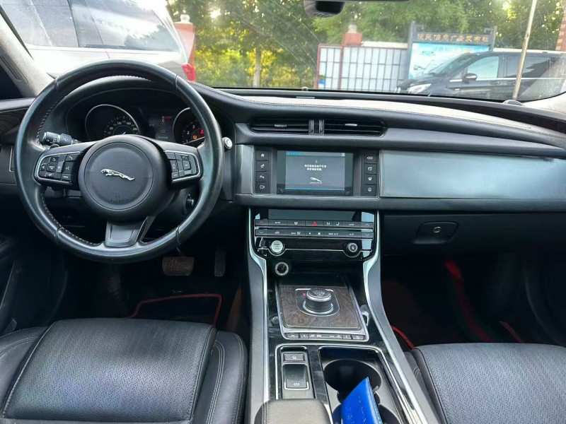 淄博17年捷豹XF6