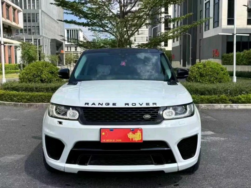 广州17年路虎揽胜运动1