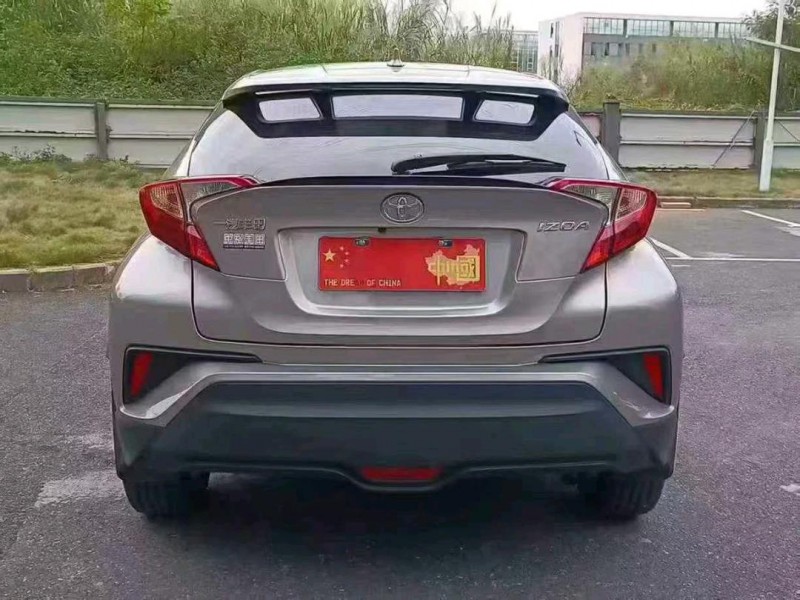 广州23年丰田奕泽5