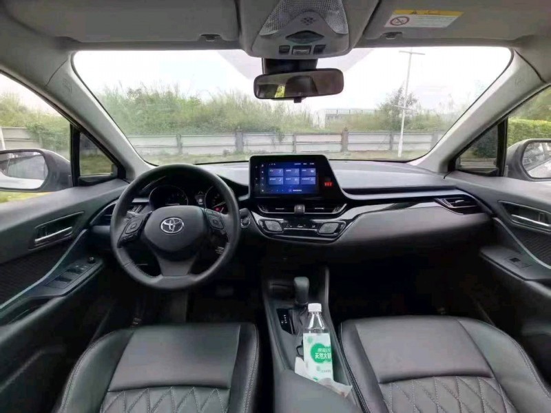 广州23年丰田奕泽8