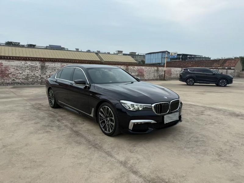 徐州19年宝马7系8