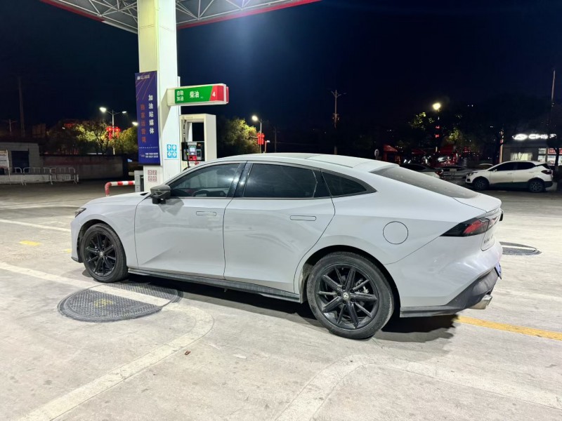 南昌23年长安汽车UNI8