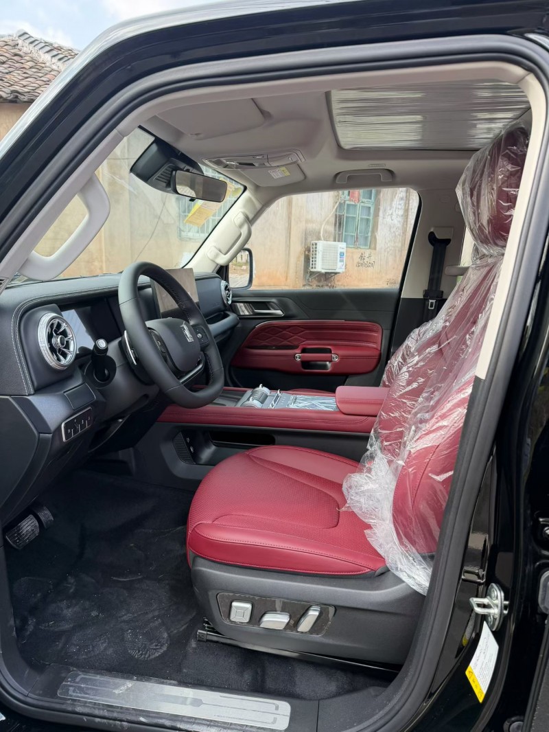 南昌25年长城汽车坦克6