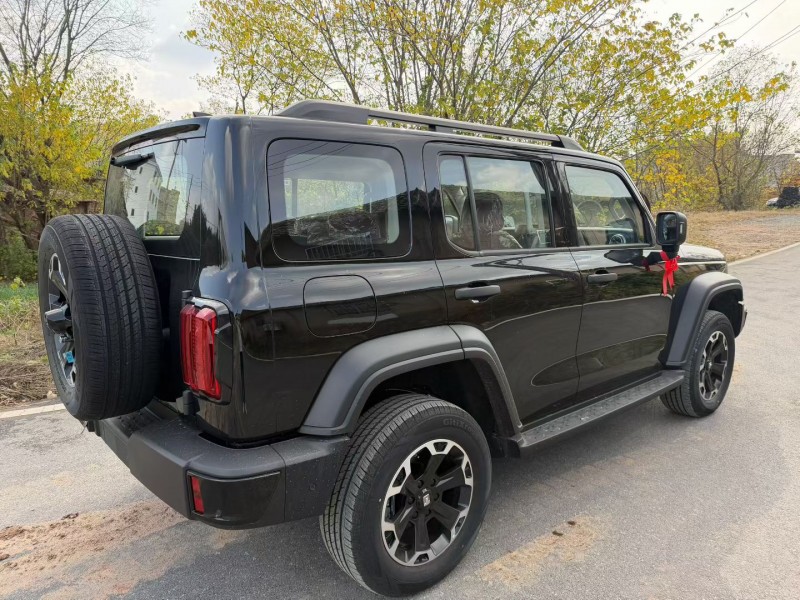 南昌25年长城汽车坦克8