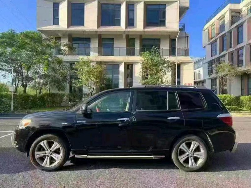 广州12年丰田汉兰达4