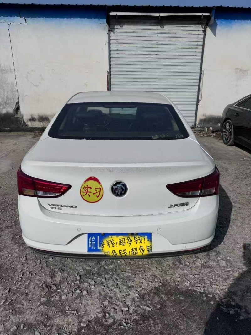 徐州18年别克威朗5