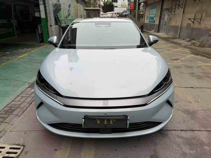 毕节25年比亚迪秦1