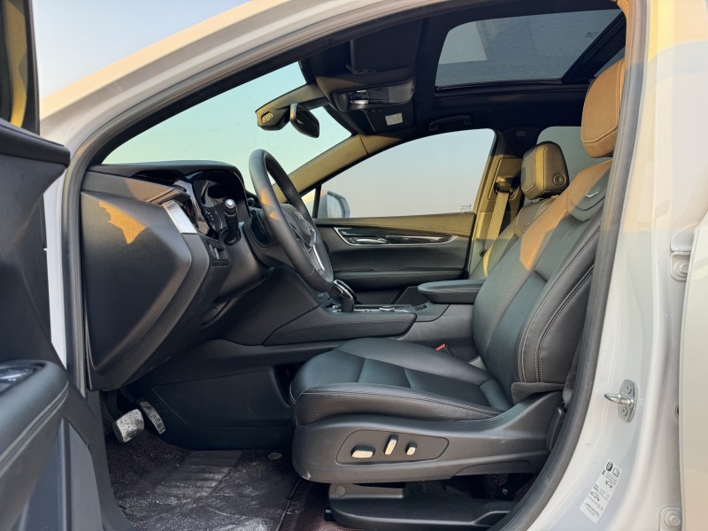 新乡23年凯迪拉克XT54