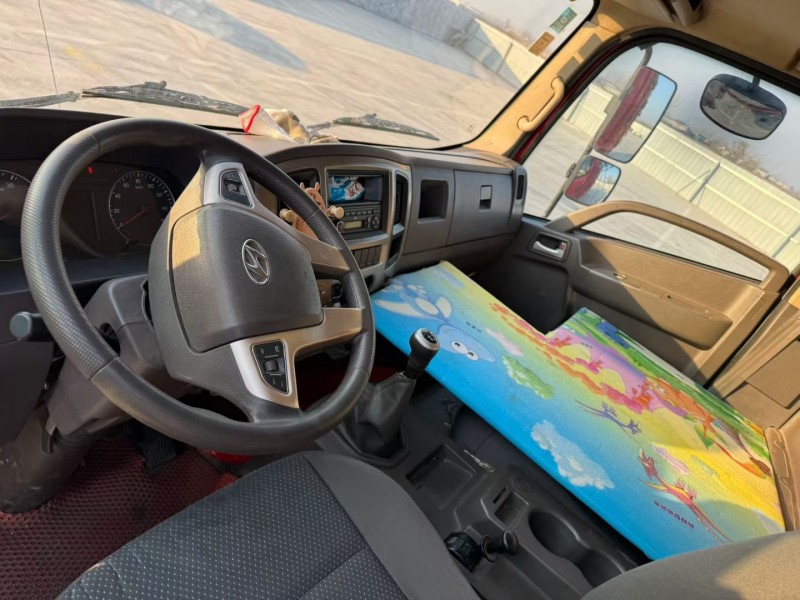 新乡21年现代鸿图5