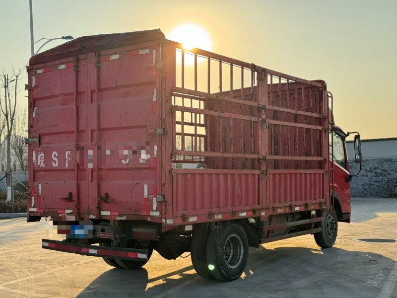 新乡21年现代鸿图9