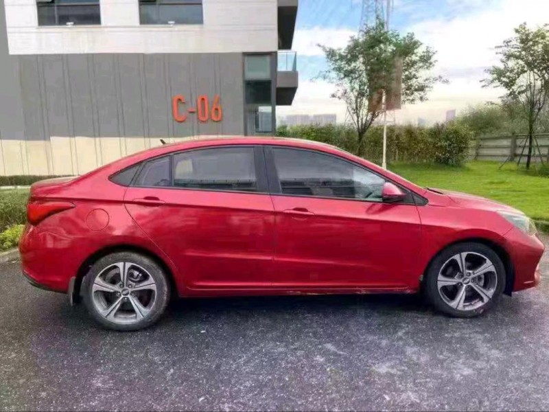 广州20年奇瑞艾瑞泽4