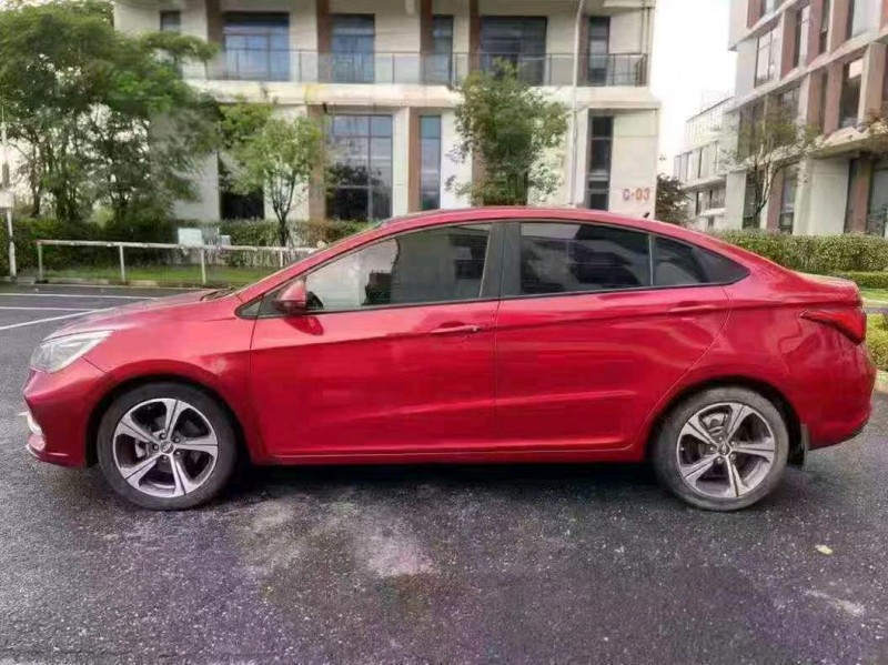 广州20年奇瑞艾瑞泽5