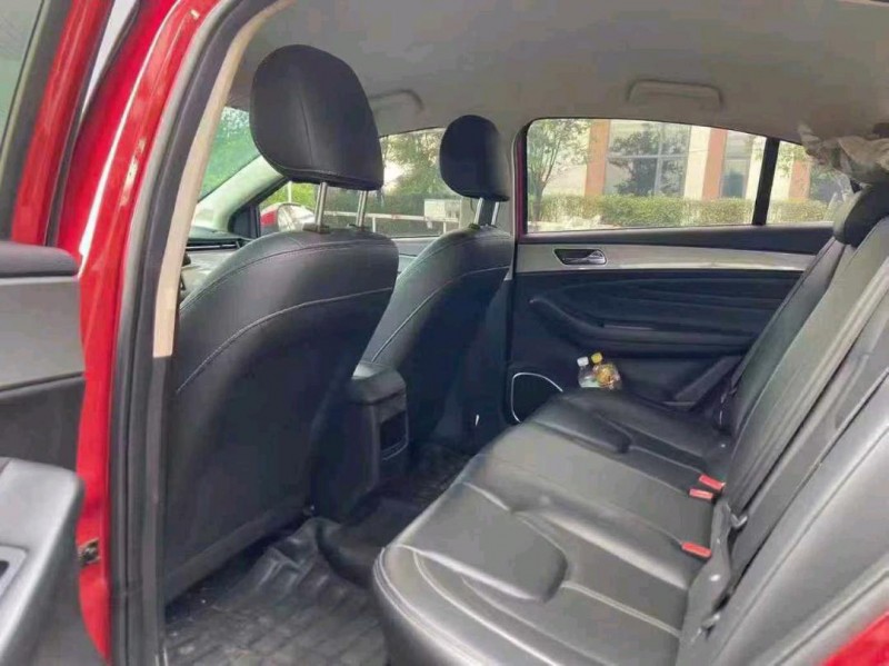 广州20年奇瑞艾瑞泽7