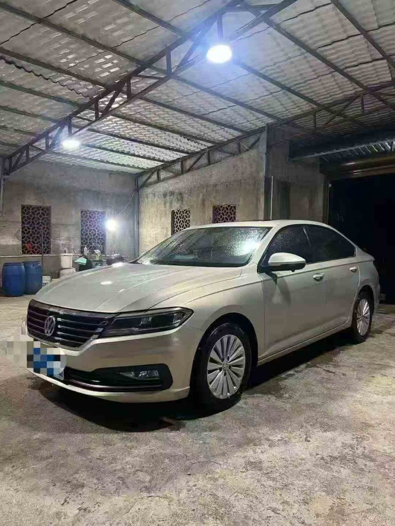 龙岩19年大众朗逸2