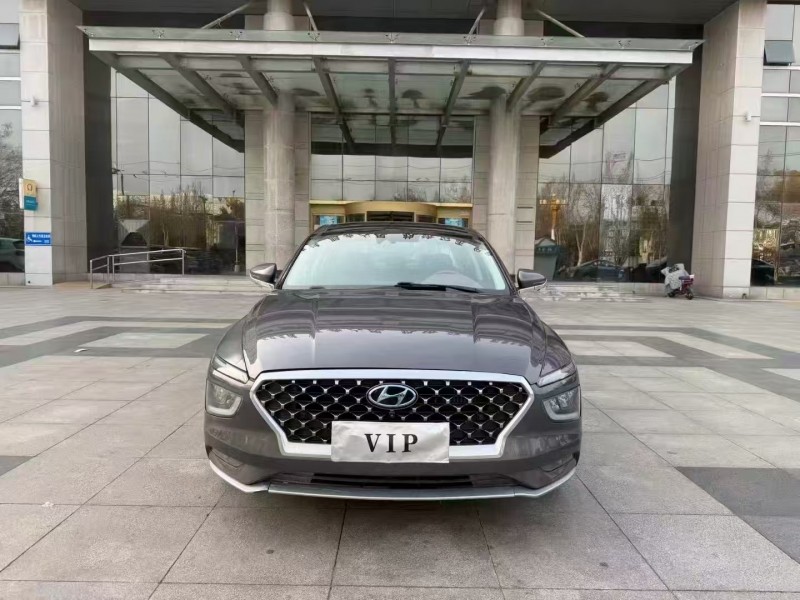 枣庄22年现代名图1