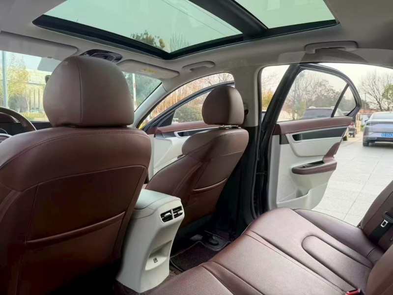 枣庄22年现代名图5