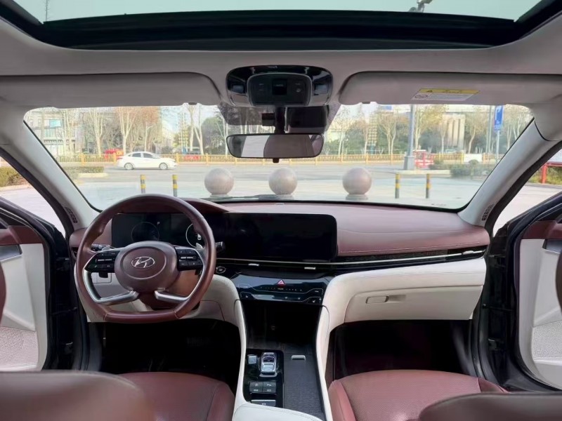 枣庄22年现代名图6