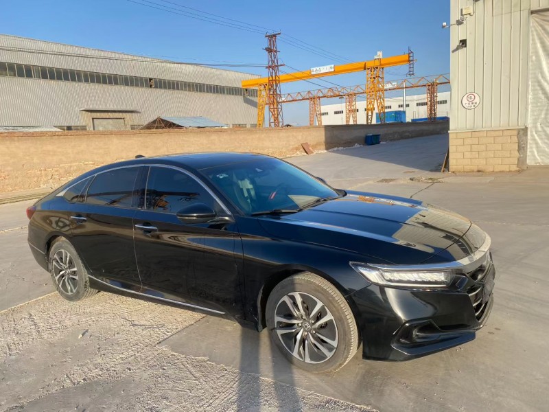 兰州23年本田雅阁3