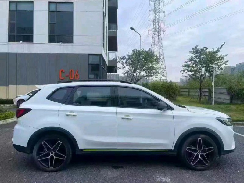 广州22年荣威RX56