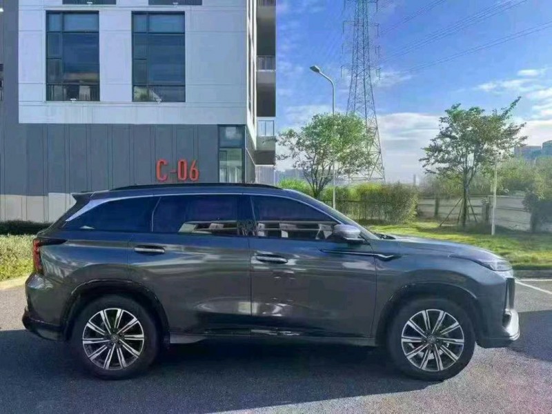 广州23年长安汽车CS756