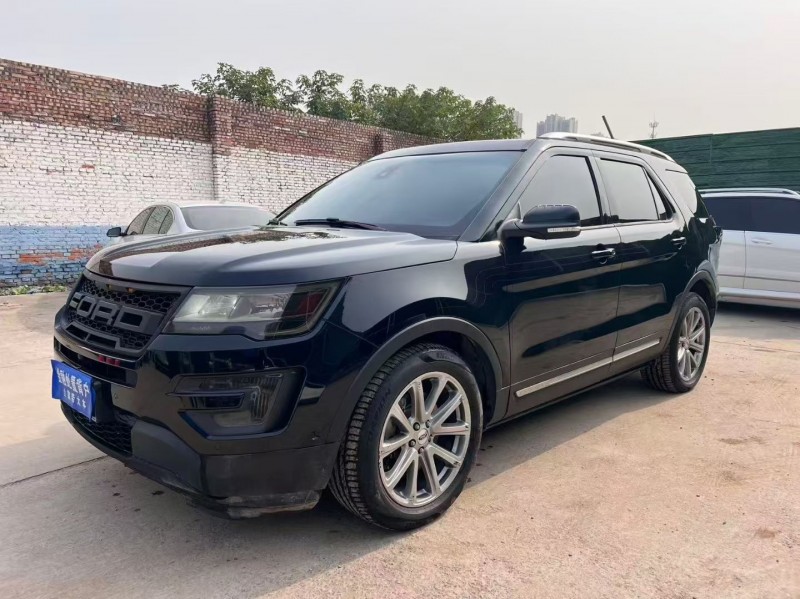 邢台18年福特探险者2