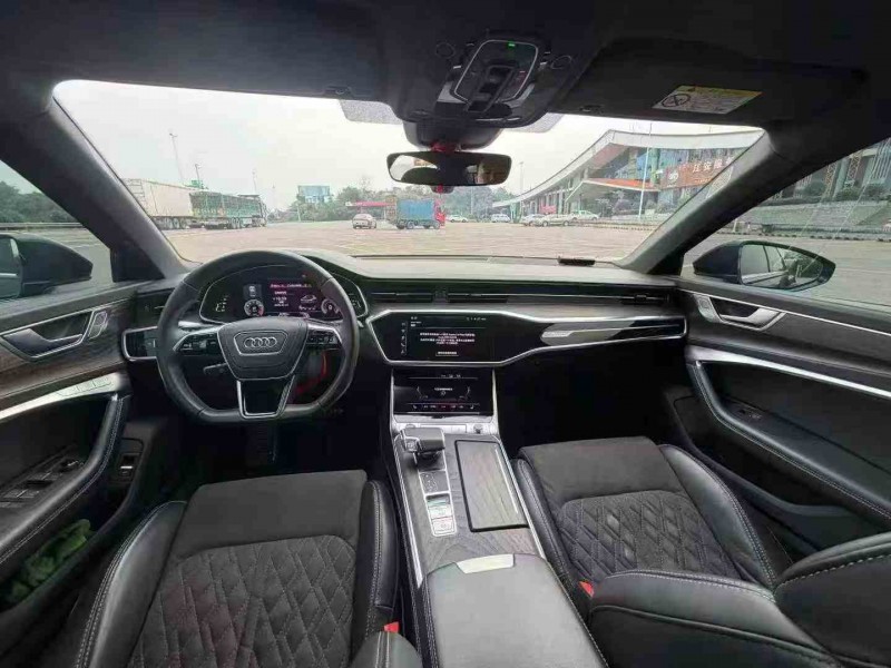 重庆23年奥迪A6L5