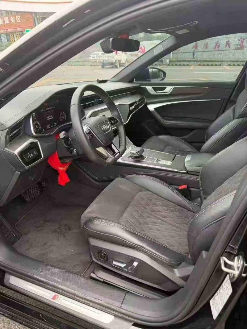 重庆23年奥迪A6L6
