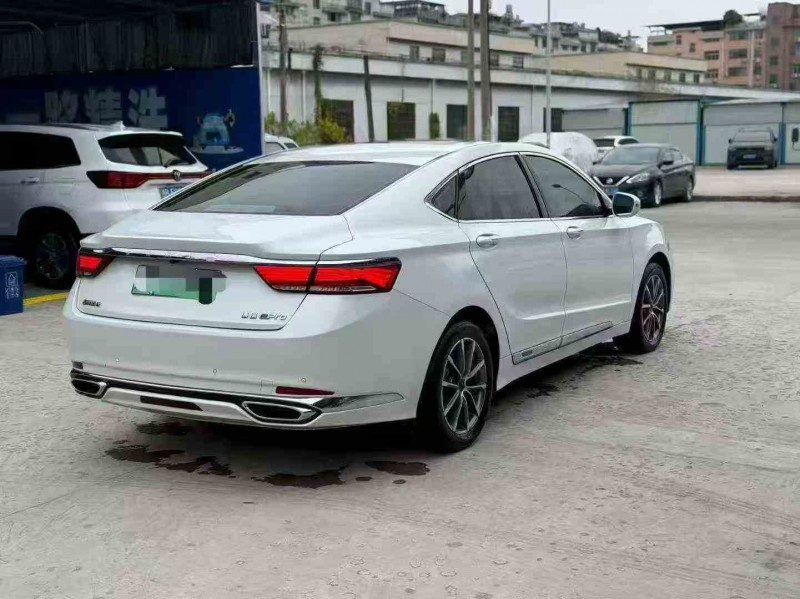 宁波22年吉利博瑞8