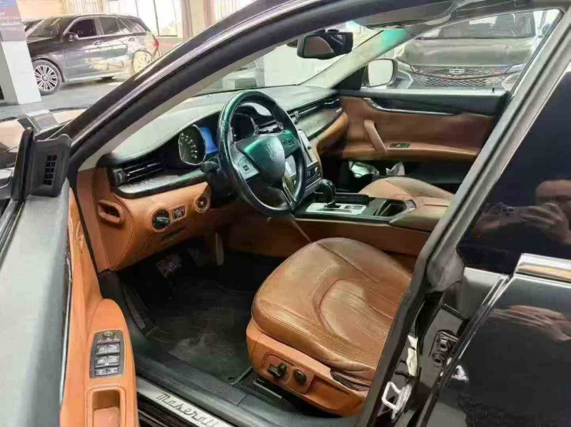 玉溪14年玛莎拉蒂总裁5