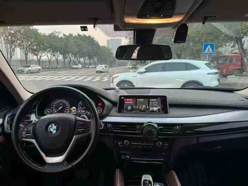 重庆18年宝马X64