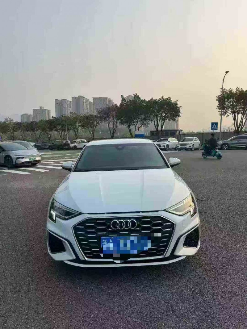 重庆23年奥迪A31