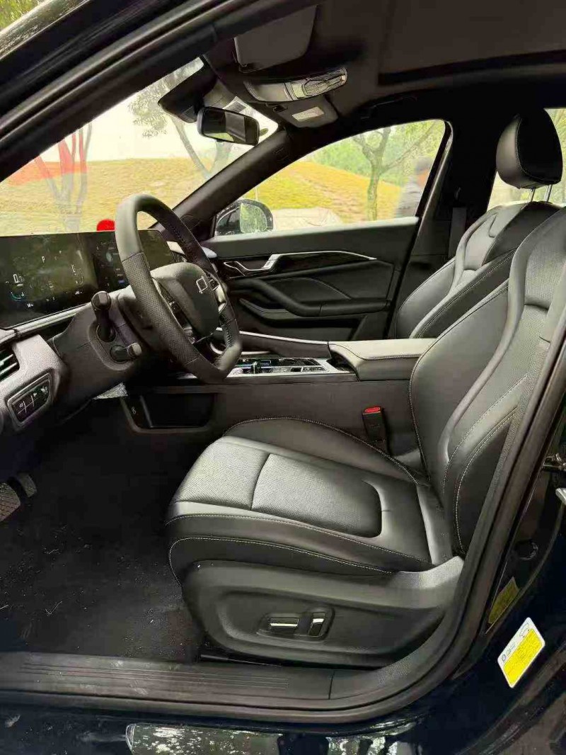 重庆25年奔腾B704