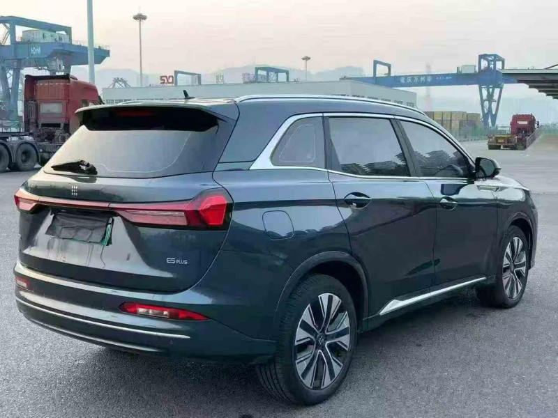 重庆24年东风蓝电E57