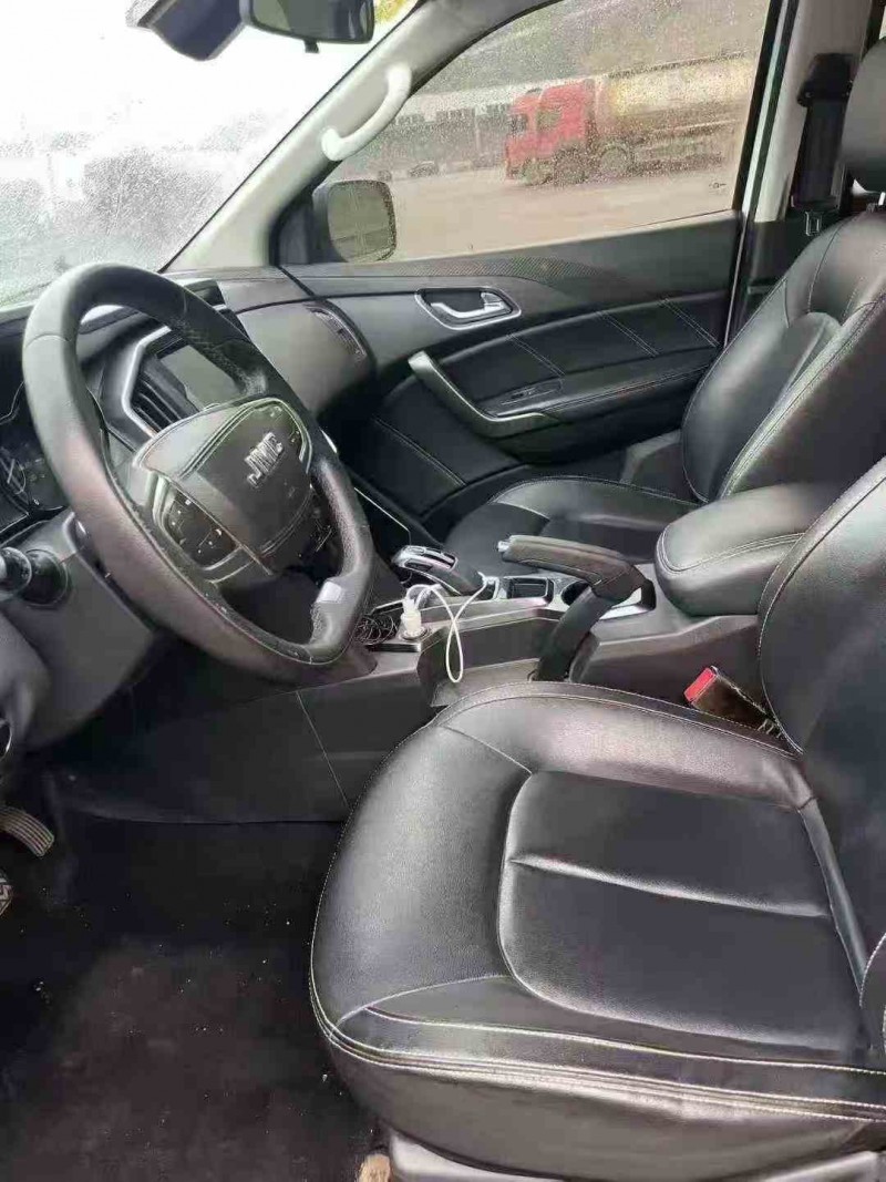 重庆21年江铃域虎6