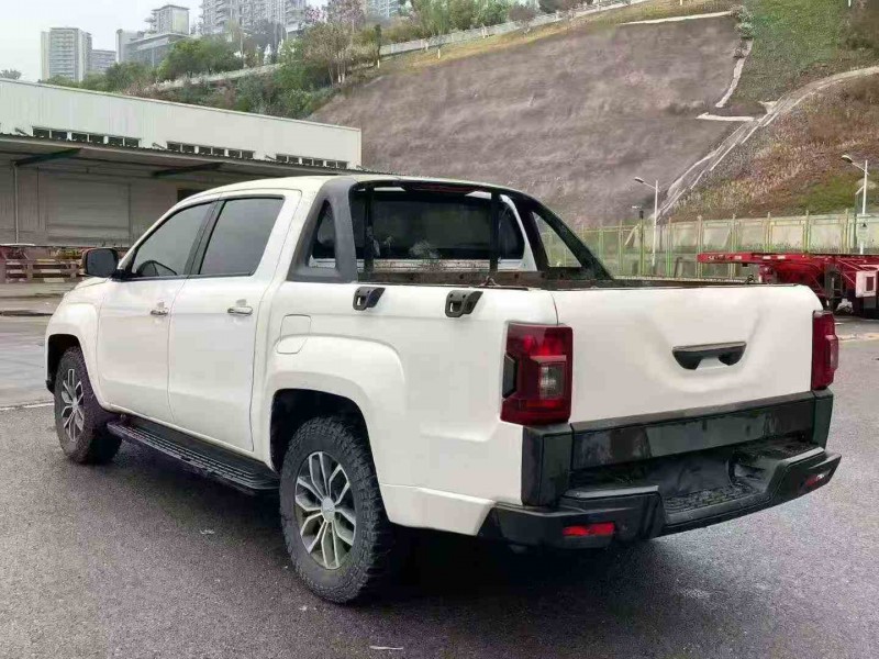 重庆21年江铃域虎8