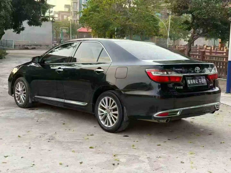 北海17年丰田凯美瑞8