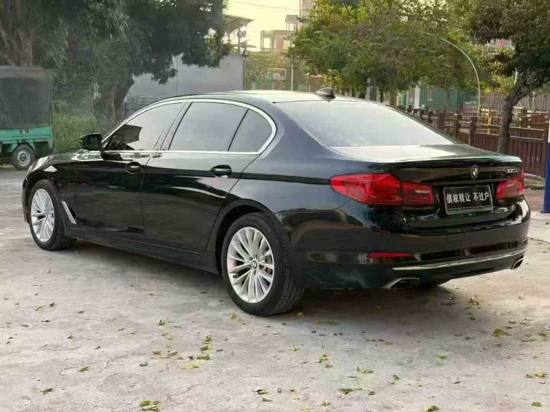 珠海20年宝马5系8