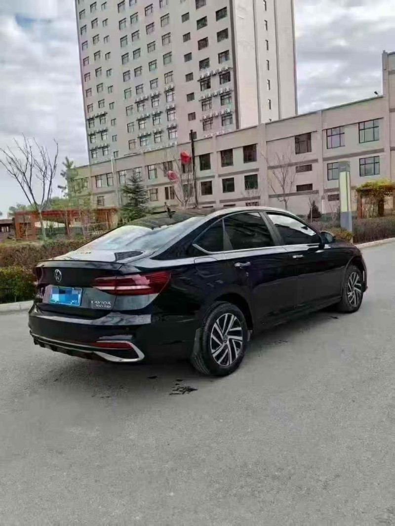 张掖23年大众朗逸8