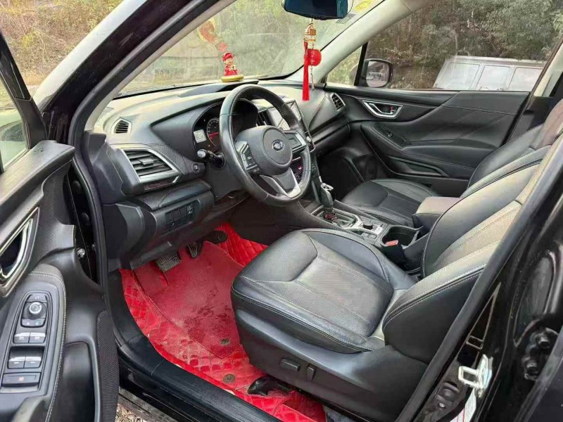 邵阳18年斯巴鲁森林人4