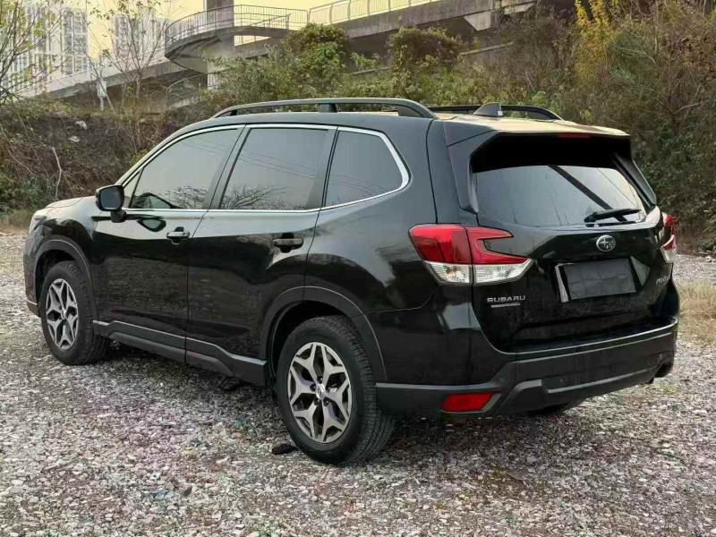 邵阳18年斯巴鲁森林人6