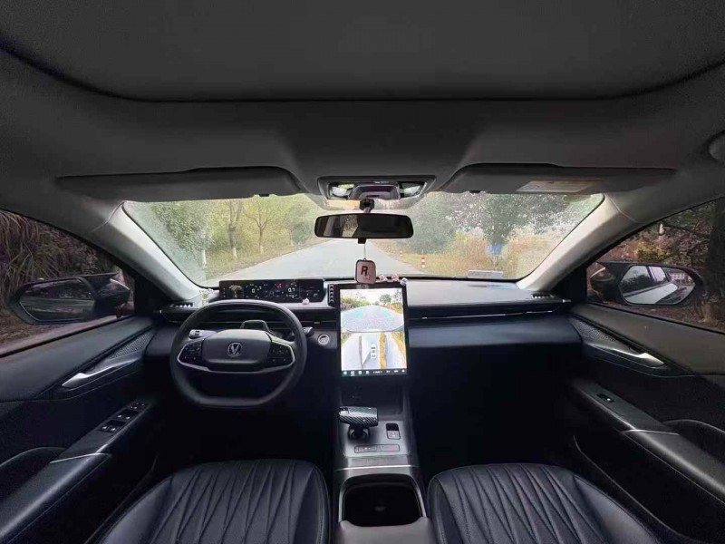 张家界24年长安汽车逸动5