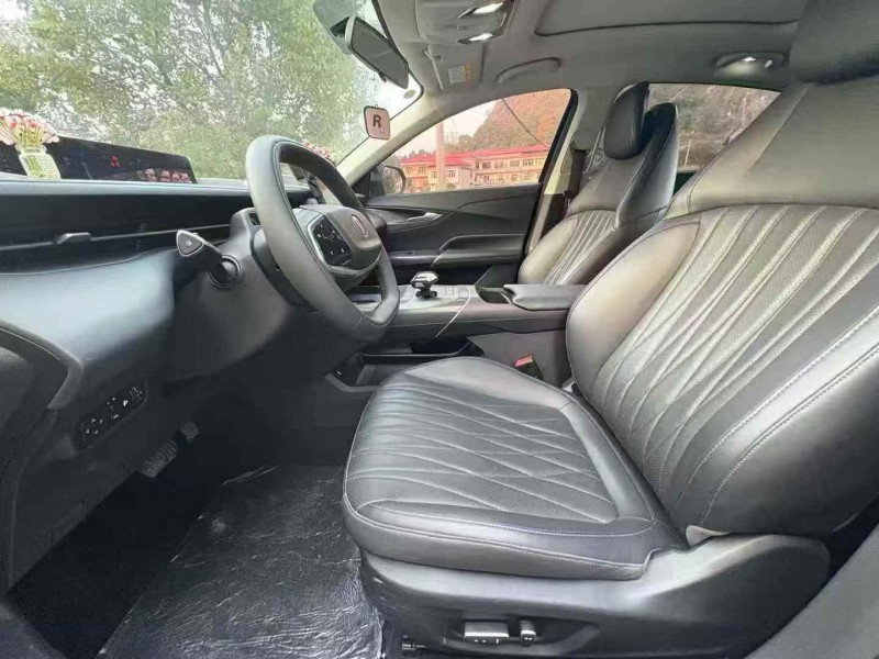 张家界24年长安汽车逸动6