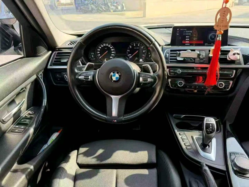 湛江19年宝马3系7