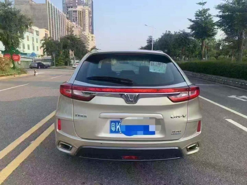 佛山17年本田URV9